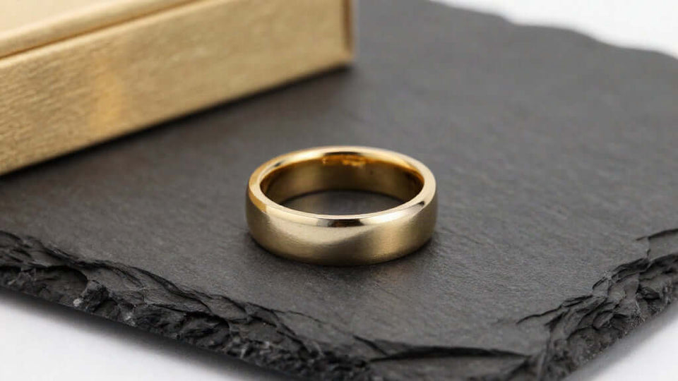 Titanium Coated Stainless Steel vs Gold Jewellery: Which Is Right for You?
