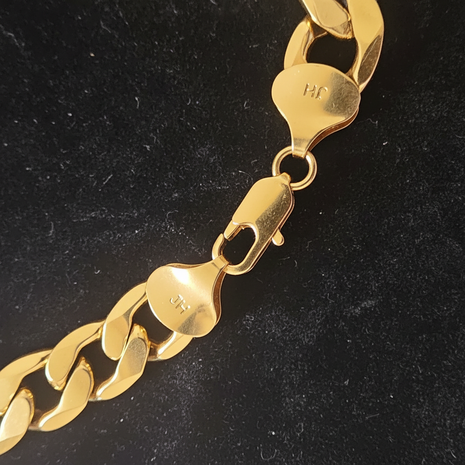 18ct Gold 12mm Figaro - Hallmark