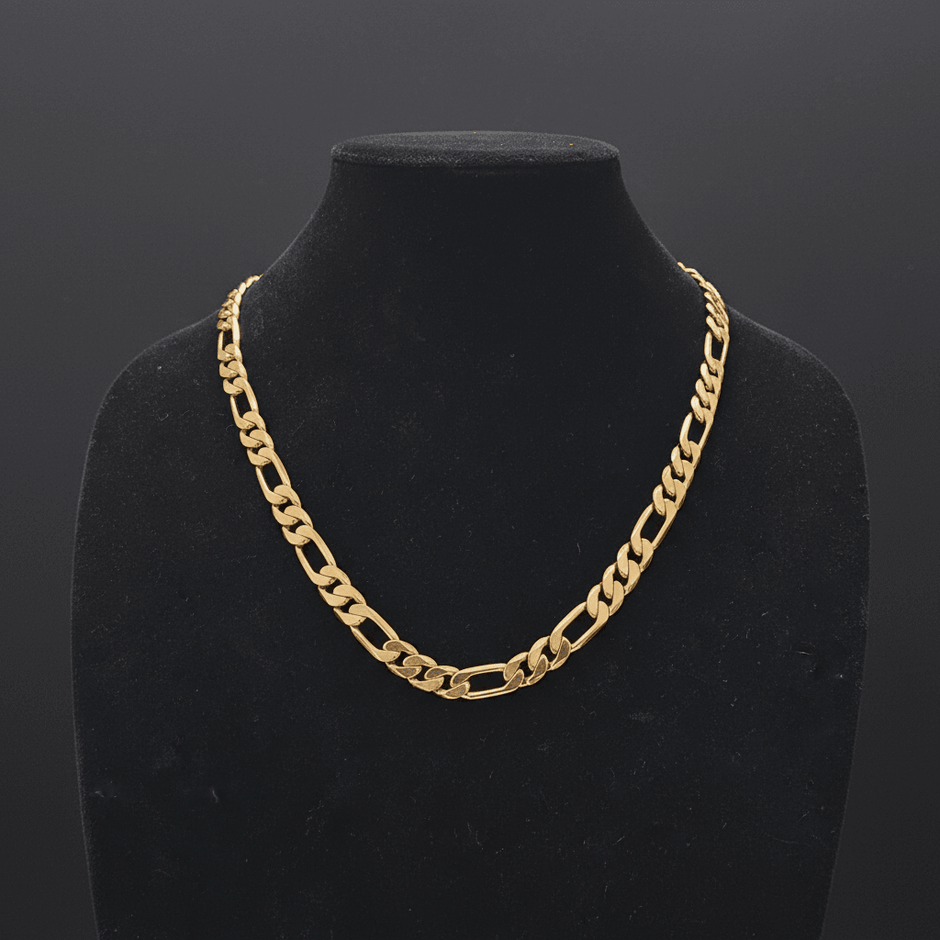 18ct Gold 24 61cm 10mm 3:1 Figaro Chain displayed on black bust for jewelry showcase.