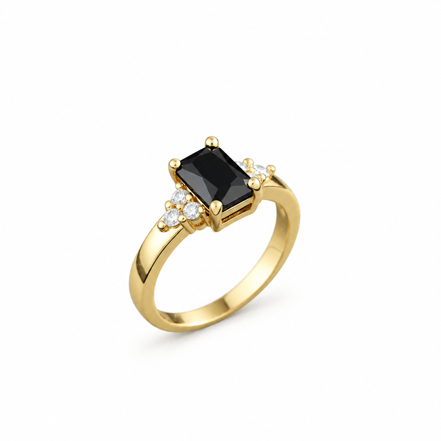 Black spinel ring on white, image 2