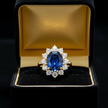 Blue Sapphire Cluster Ring – Gift Box