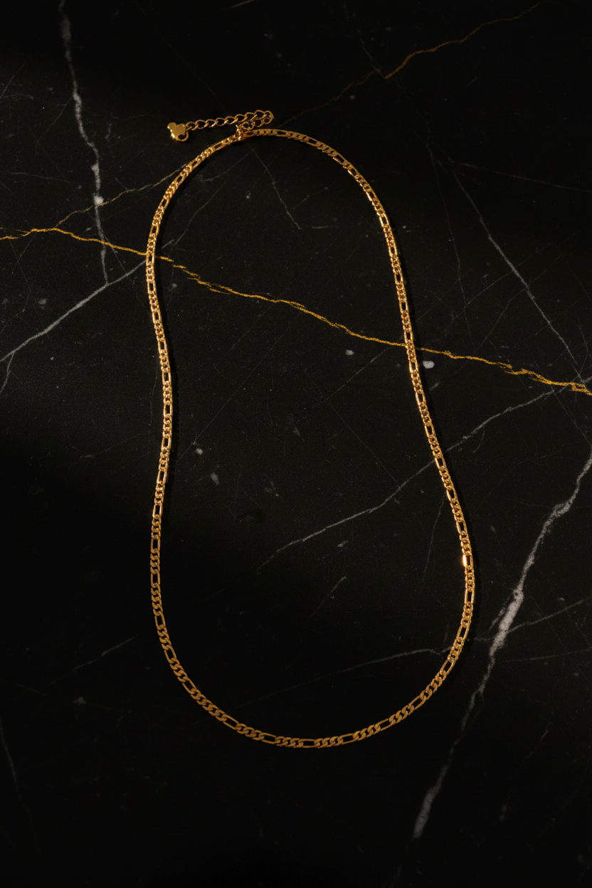Figaro Chain — Black Marble