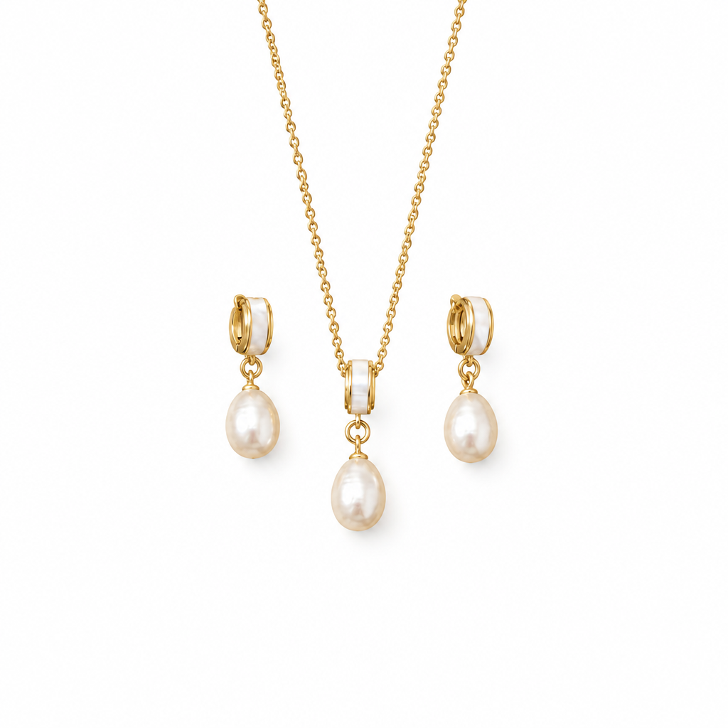 Freshwater pearl set on white, photo 2