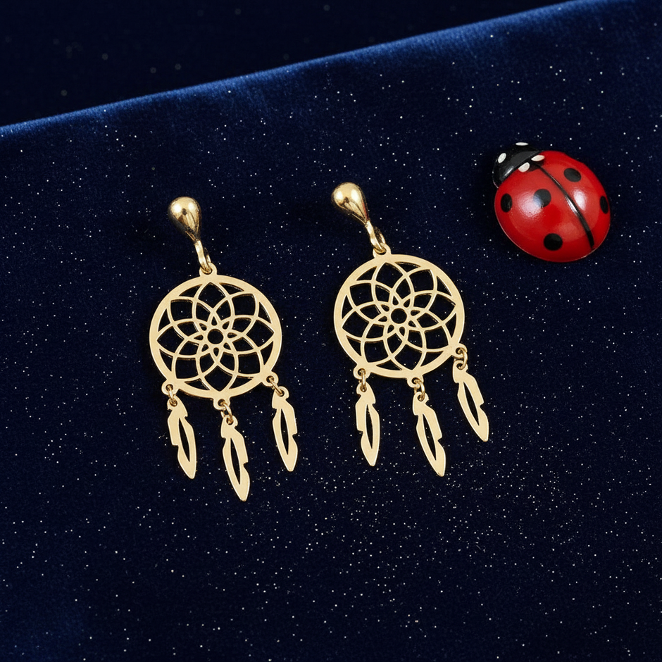 Gold Dust + Ladybug