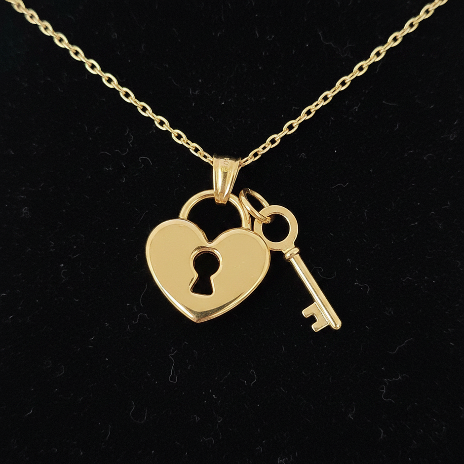 Gold Heart Padlock & Key Necklace – V1 Redo