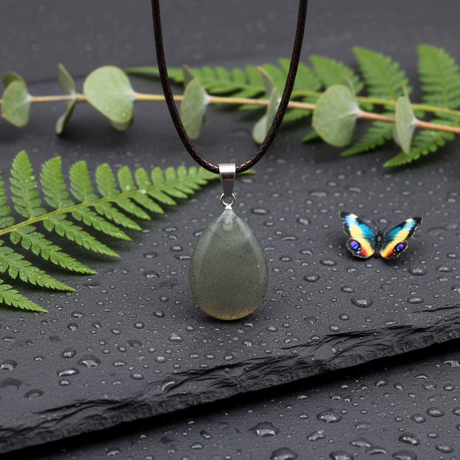 Grey Labradorite