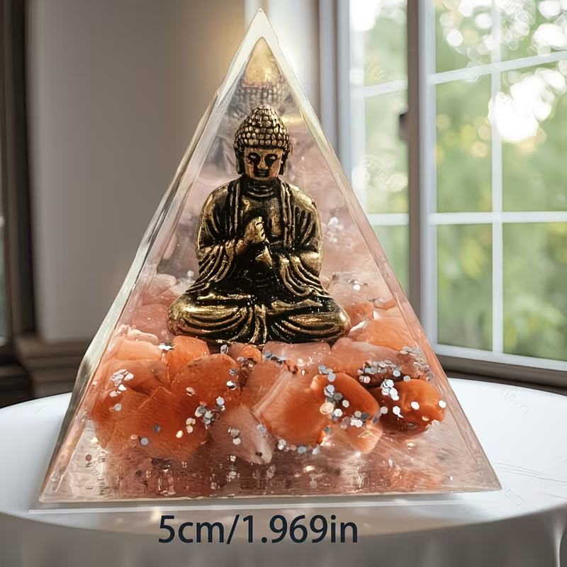 Pyramide artisanale en résine et pierre de Cornaline