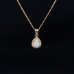 9 Karat Gelbgold Zirkonia Opal Tropfenanhänger Halskette