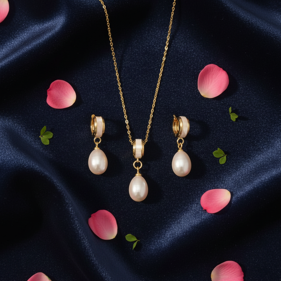 Pearl Set Navy Velvet