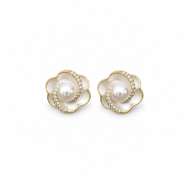 14ct Gold Titanium 5mm Freshwater Pearl Flower Stud Earrings