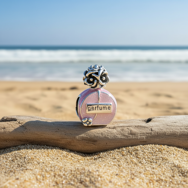 Perfume Charm — Beach Macro