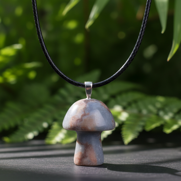Poppy Jasper Mushroom Pendant – Greenery