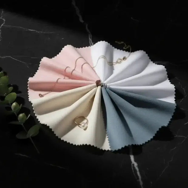 Quality Microfibre Suede Cleaning & Polishing Cloth - DP Online