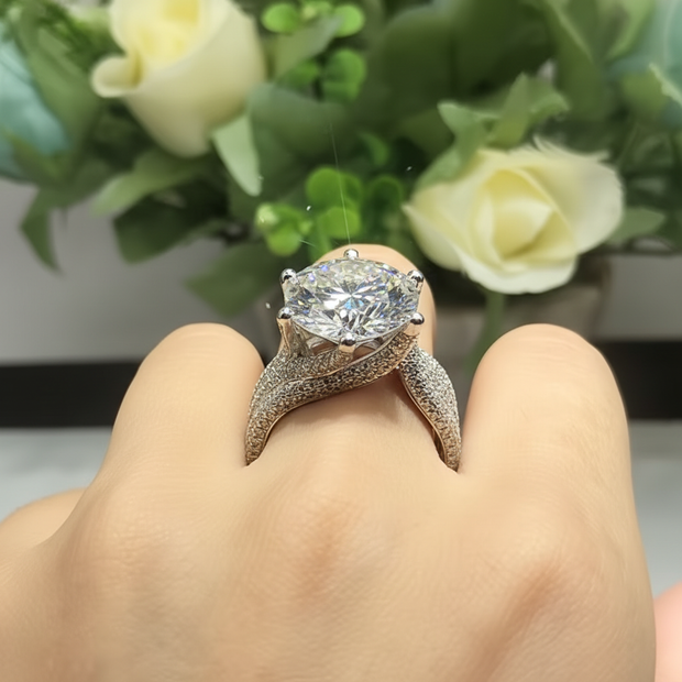 Ring on hand floral