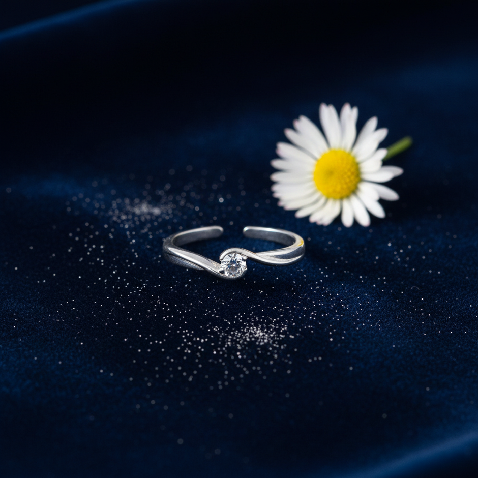 Silver CZ Toe Ring — V3 Silver Dust + Daisy