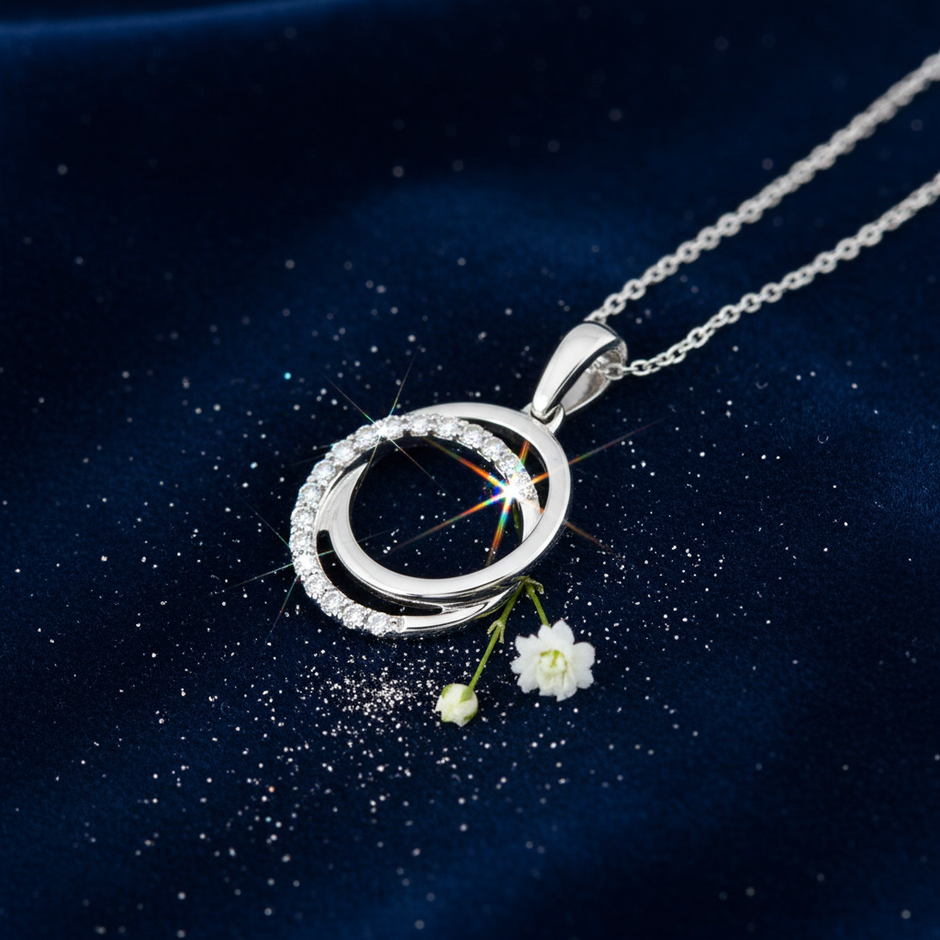 Silver Diamond Interlocking Circle Pendant — V3 Retry