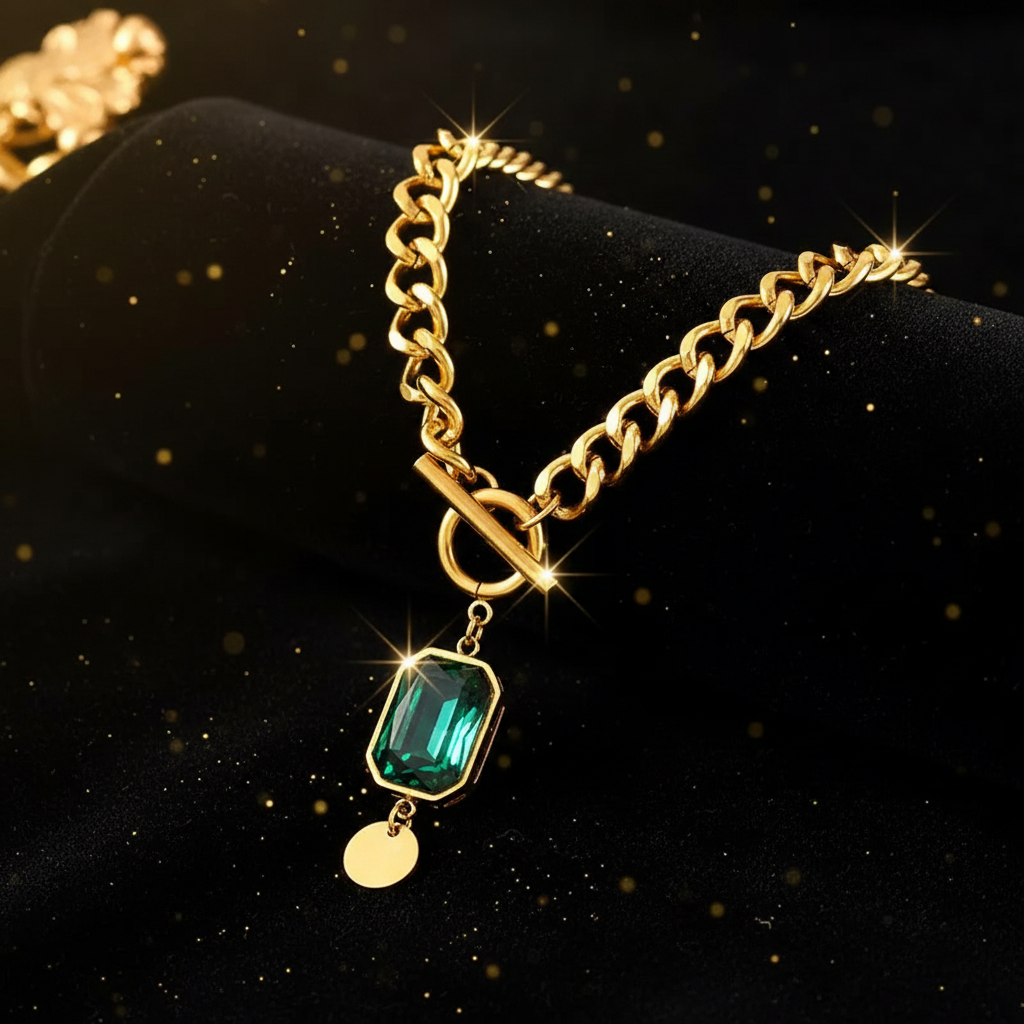 Vibrant Emerald & Gold - Reference 2