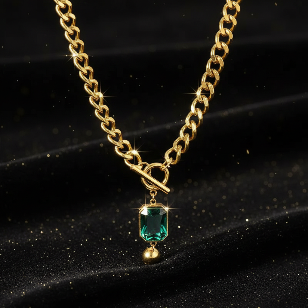 Vibrant Emerald & Gold - Reference 3